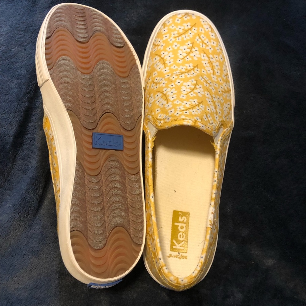 Yellow Flower Keds